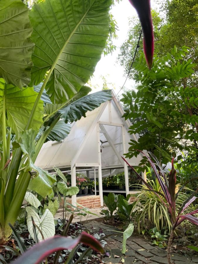 Baan Tonjaeng Resort Chainat Exterior photo